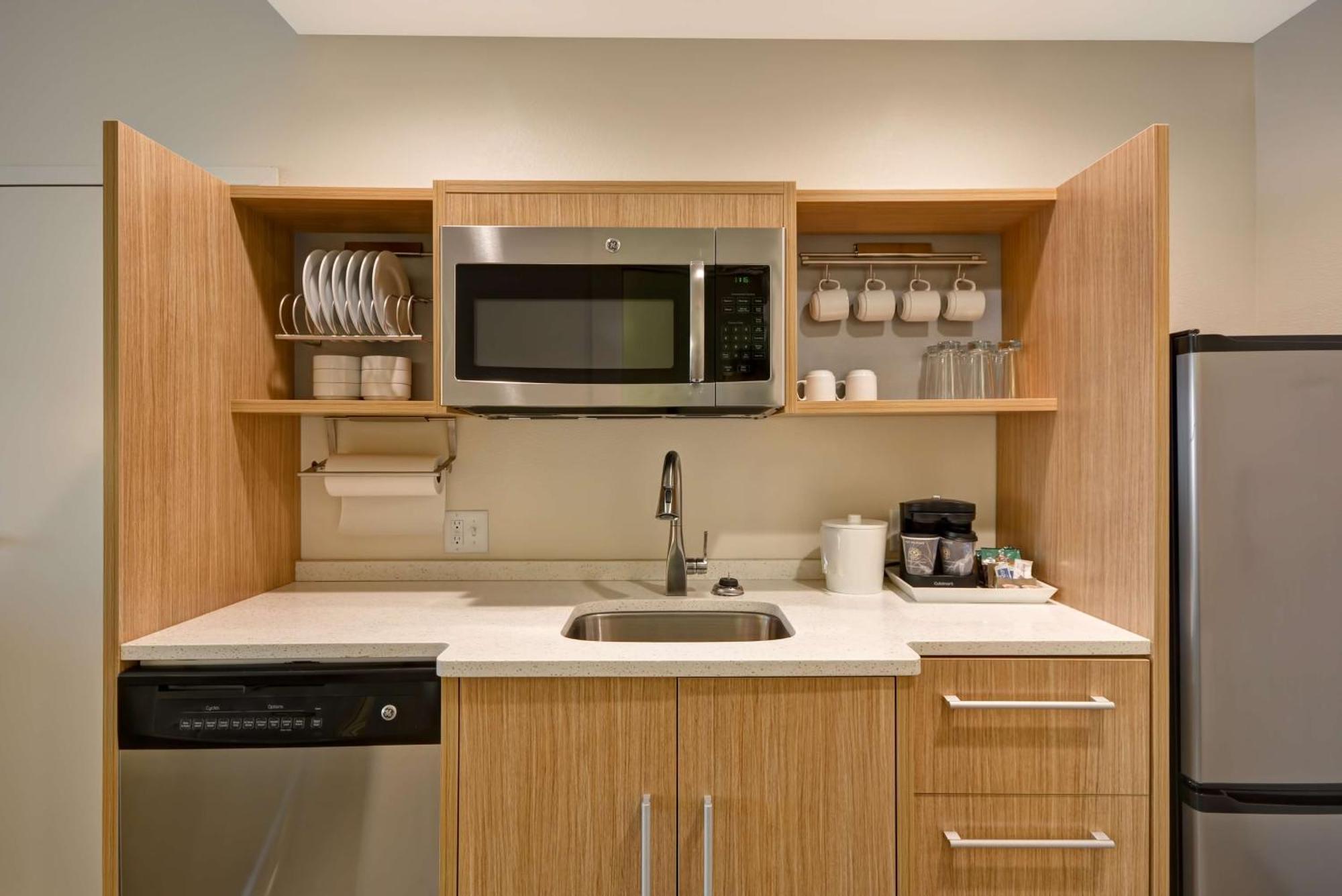 Home2 Suites By Hilton Dallas Downtown At Baylor Scott & White Экстерьер фото