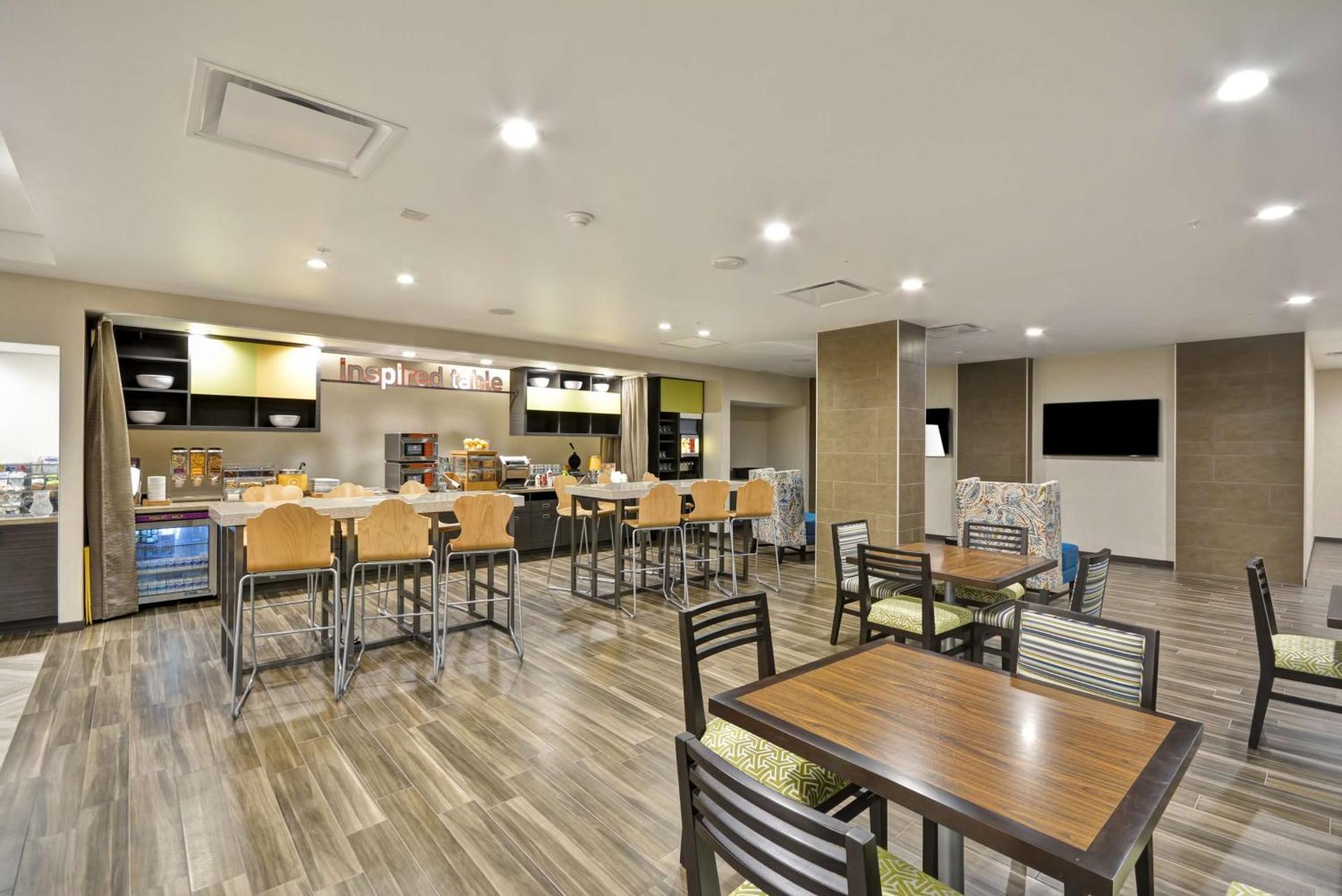 Home2 Suites By Hilton Dallas Downtown At Baylor Scott & White Экстерьер фото
