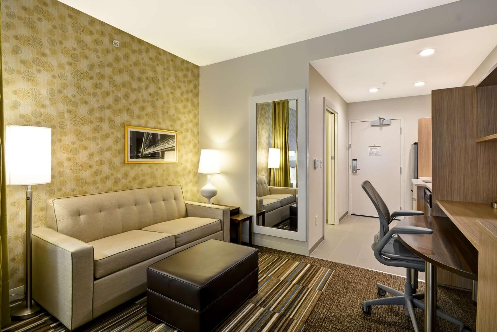 Home2 Suites By Hilton Dallas Downtown At Baylor Scott & White Экстерьер фото